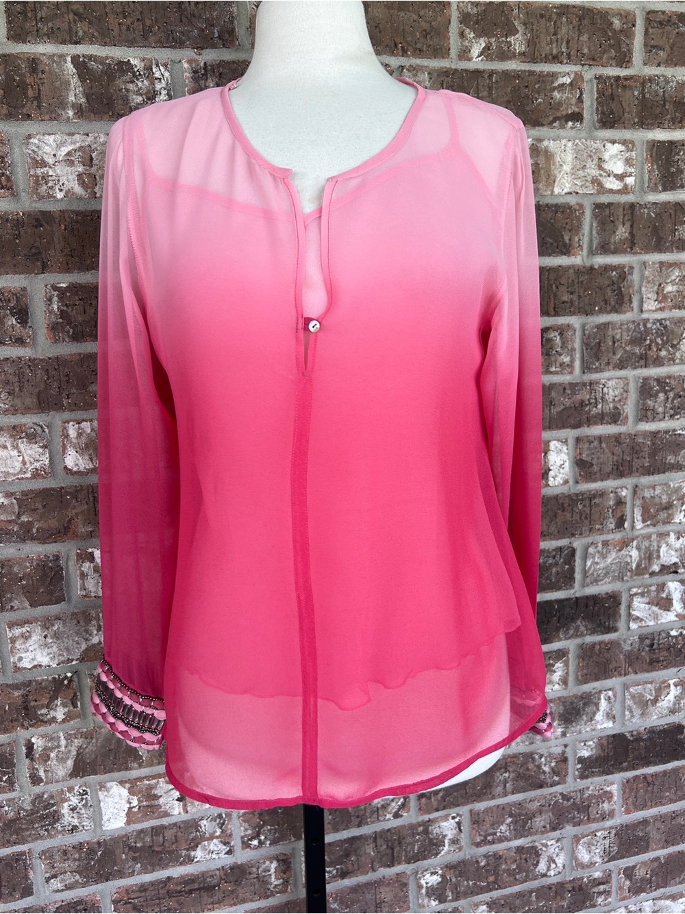 Beautiful Soft Surroundings 2 piece top.